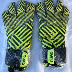 Keepaere Nuro Yellow Goalkeeper Gloves Size 9